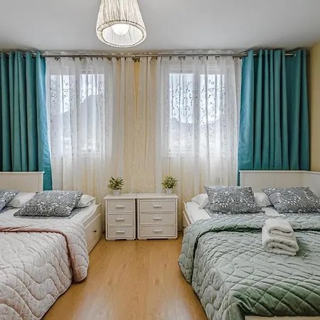 Apartment Yellow 3 Bedroom Large For 10 Guests Costa Adeje (Tenerife)